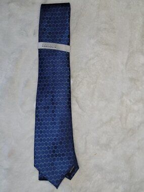 Perry Ellis Portfolio Mens Naylon Dot Tie Navy ONE SIZE
